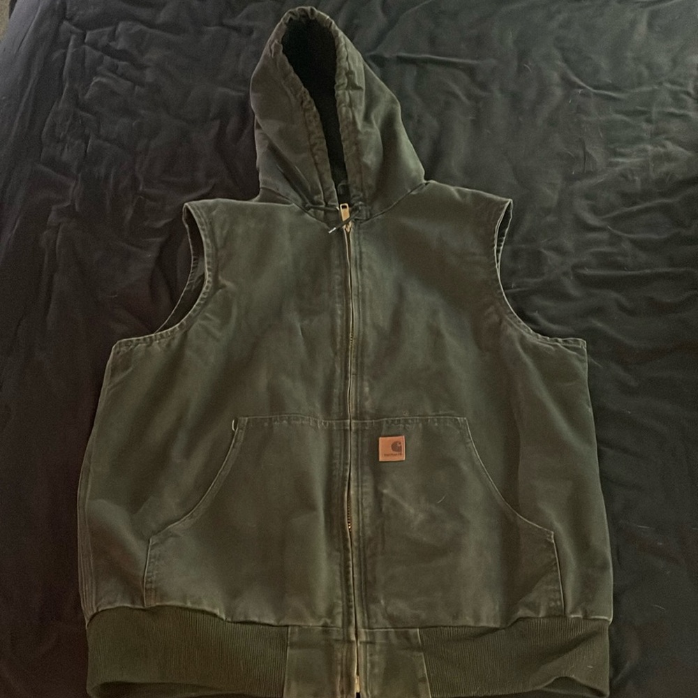 Carhartt hooded vest
